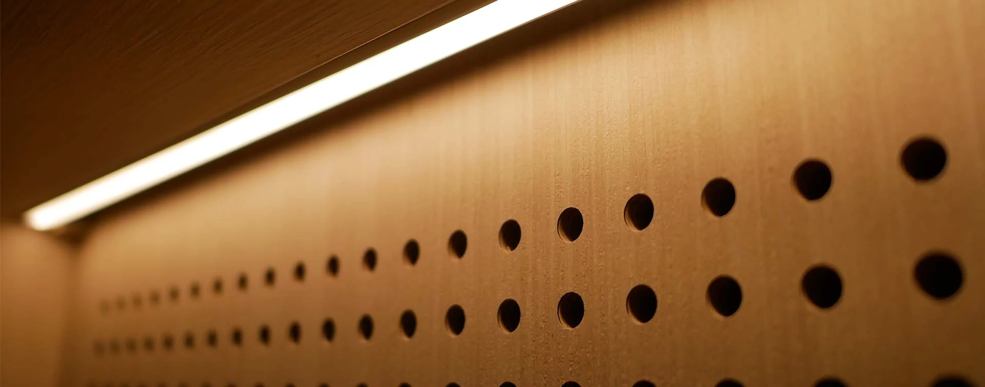 Tapes for <br/>furniture industry